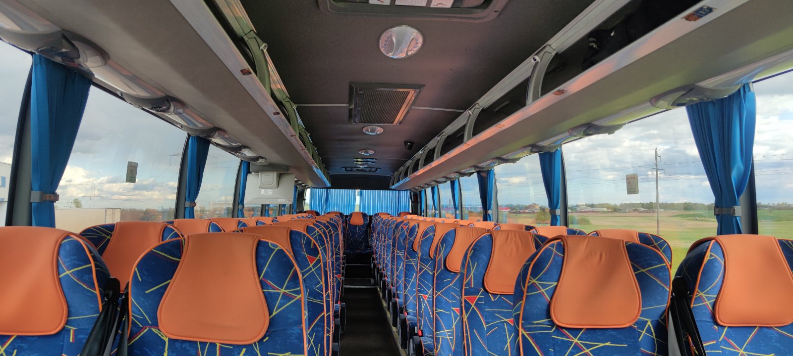 noviy-avtobus-youtong-arenda-minsk-perevozka-passagirov