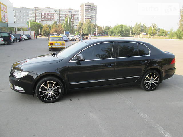 Skoda Superb     