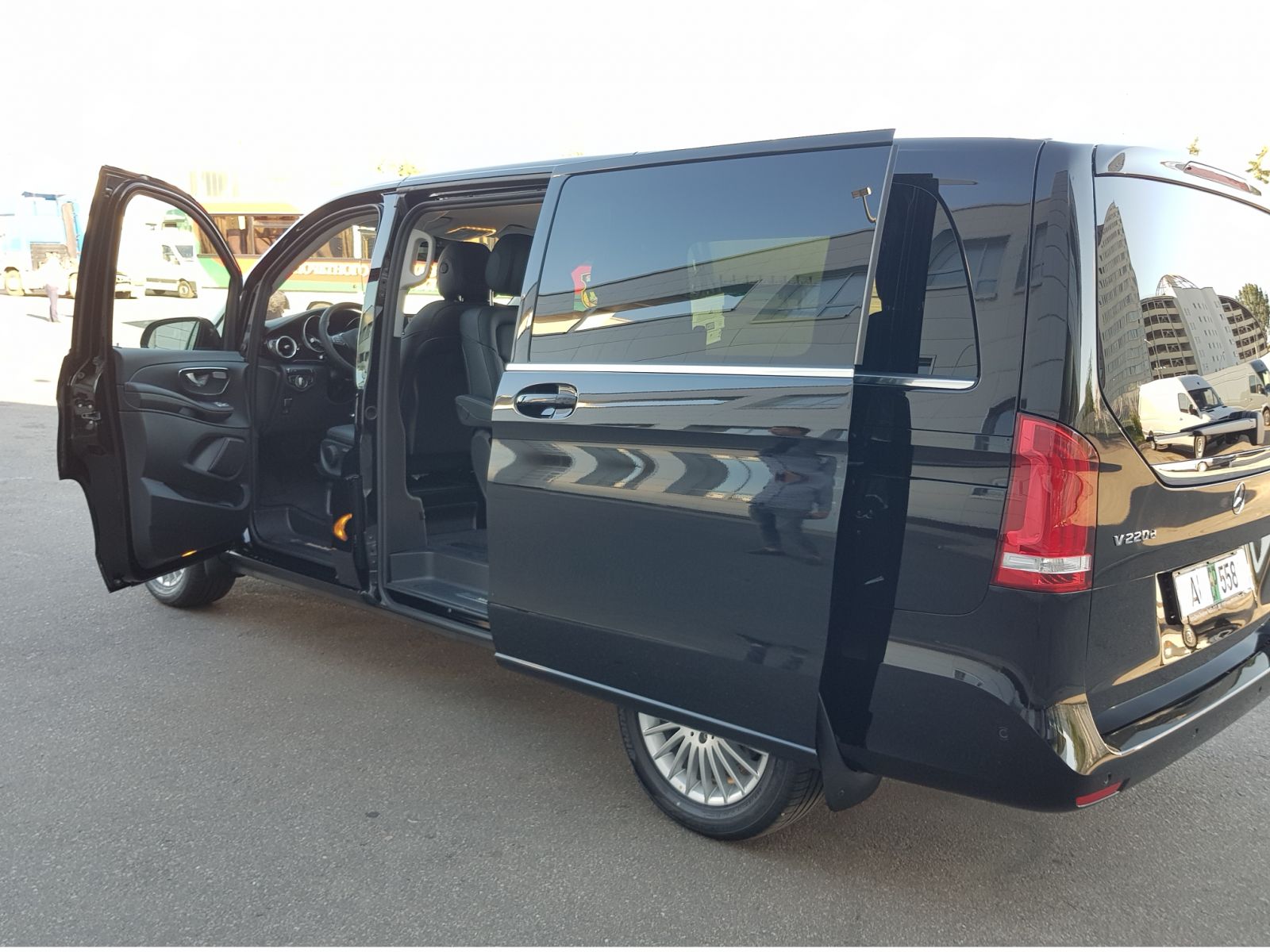 mercedes v class arenda nedorogo minsk